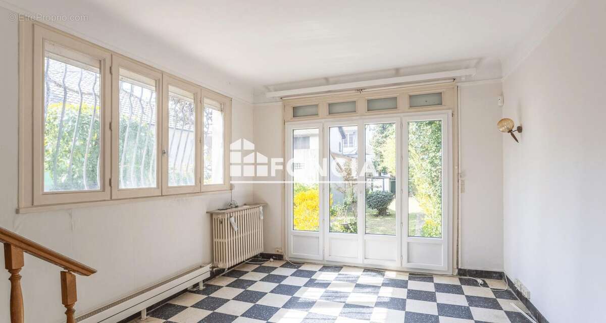 Maison à BOURG-LA-REINE