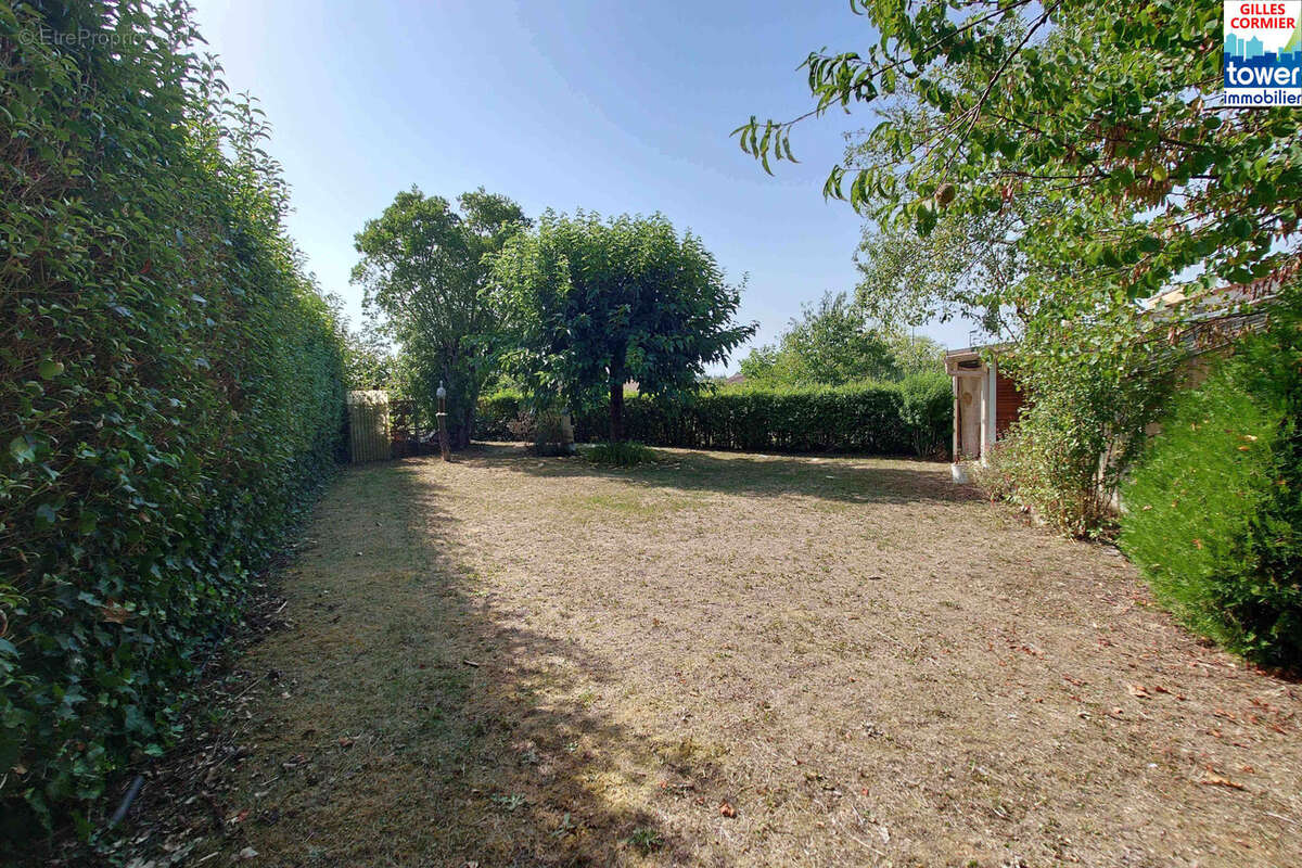 Maison à VILLEFRANCHE-DE-ROUERGUE