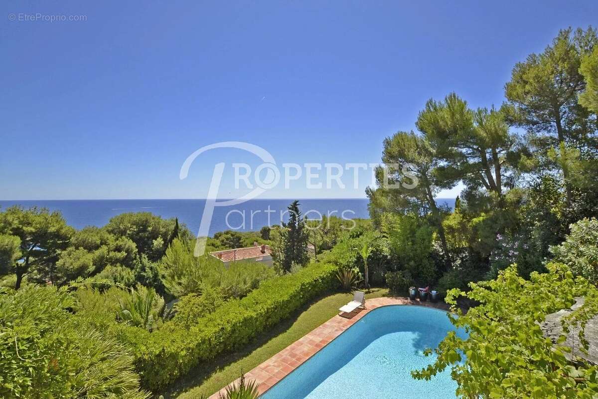 Maison à SAINT-JEAN-CAP-FERRAT