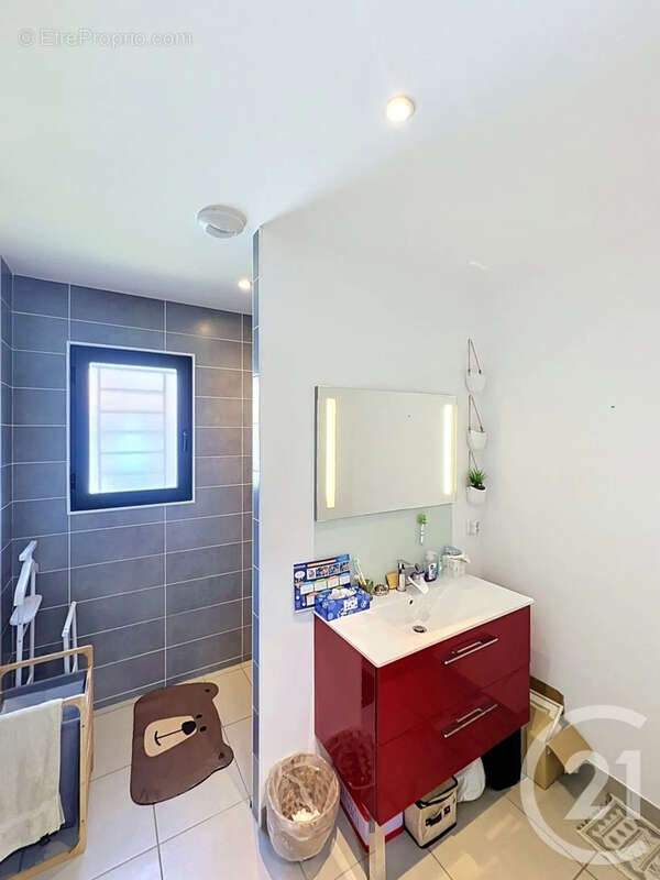 Maison 106 m² à Pavie  - photo 13