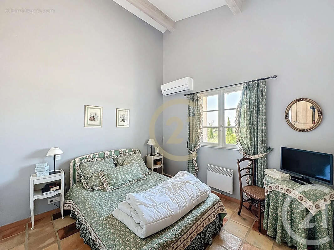 Maison à ROCHEFORT-DU-GARD