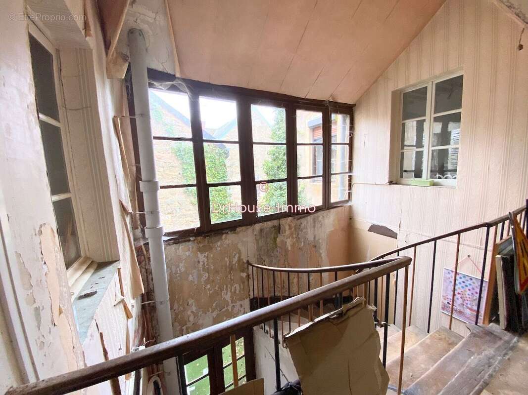 Maison à LORMES