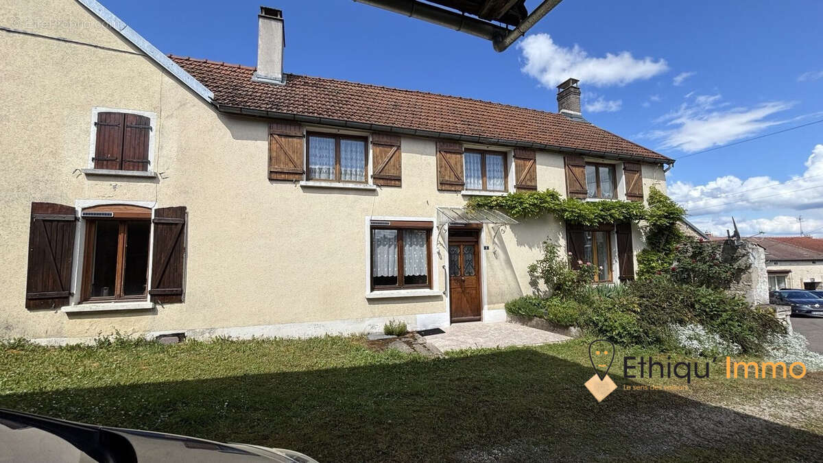 Maison 130 m² à Jonchery  - photo 2