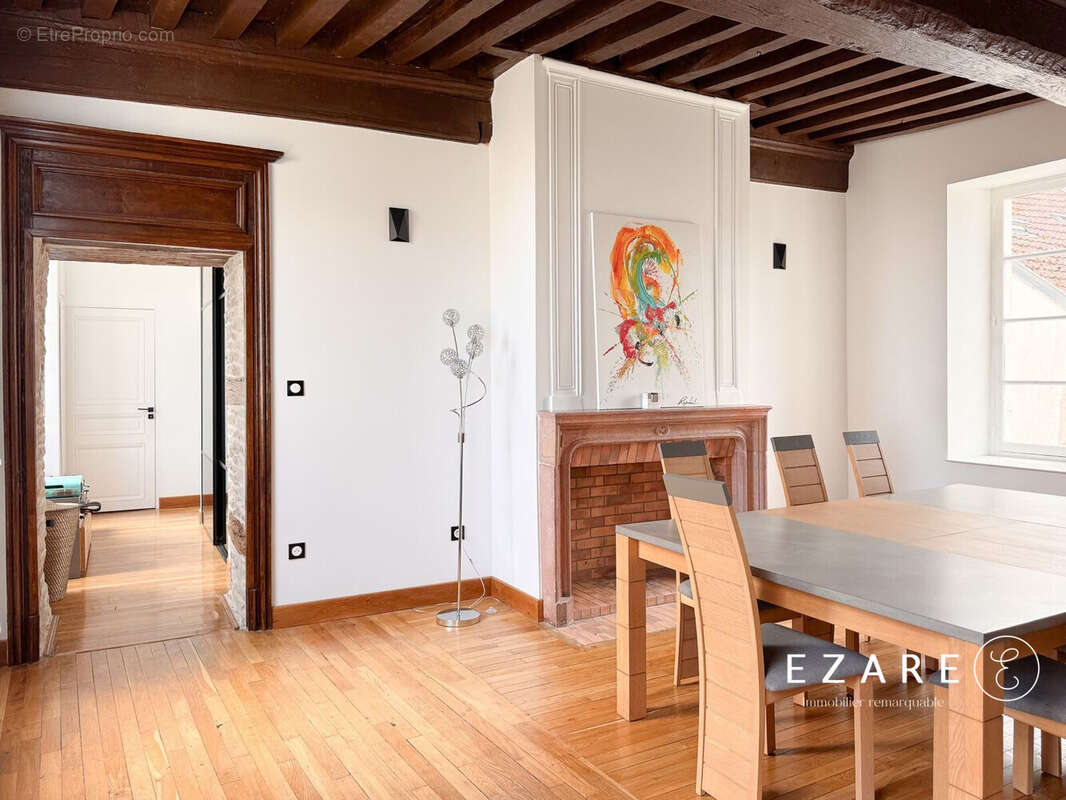 Appartement à AHUY