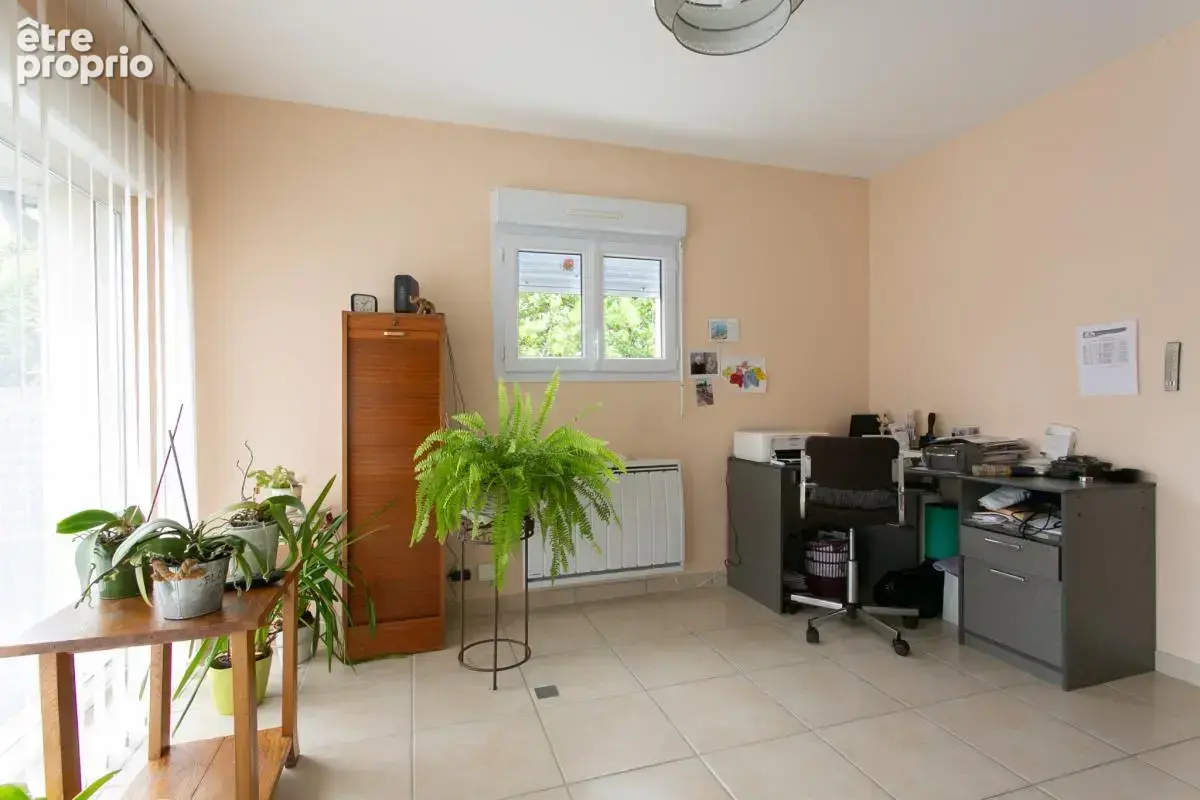 BAISSE DE PRIX  Maison 4 chambres en plein bourg de MESANGE - photo 11