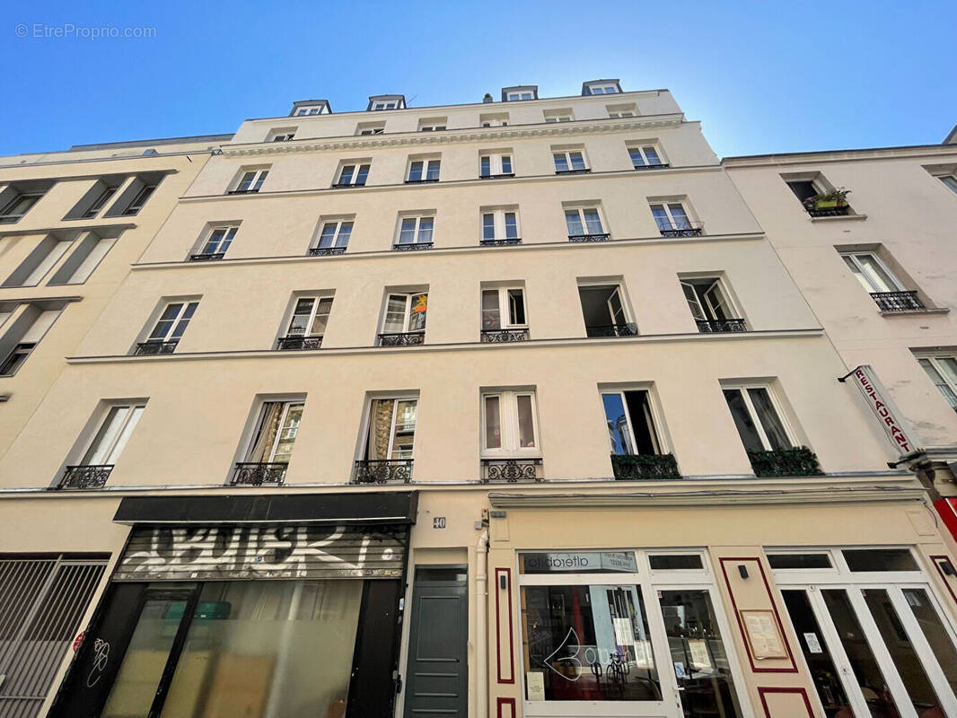 Appartement à PARIS-18E