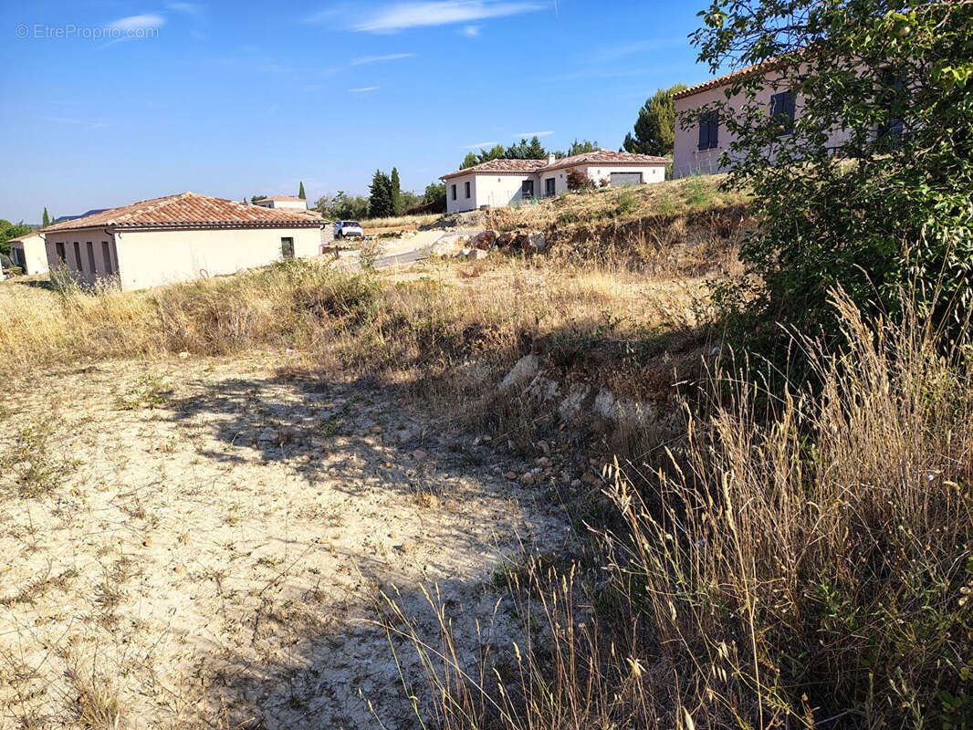 Tavernes, terrain constructible viabilisé de 1000m2 Plein Sud  vue campagne à Tavernes - photo 14