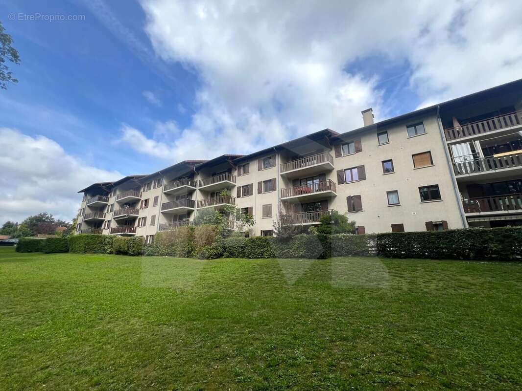 Appartement à MOIRANS