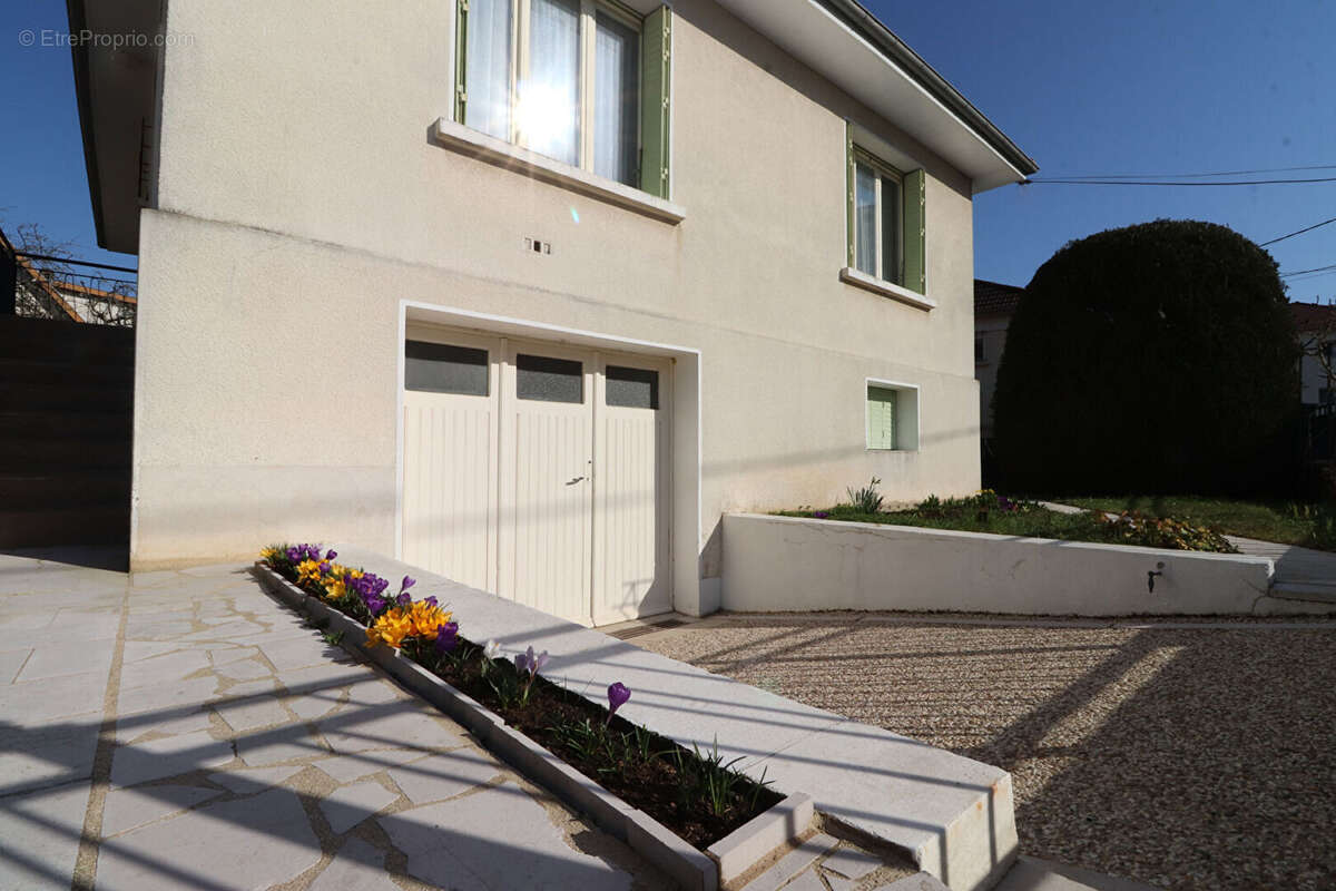 Maison à DIJON