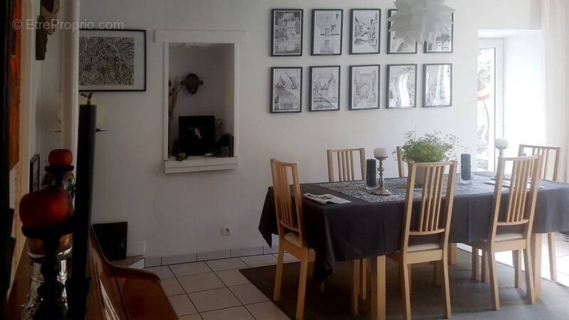 Maison à MONTIGNY-LE-GANNELON