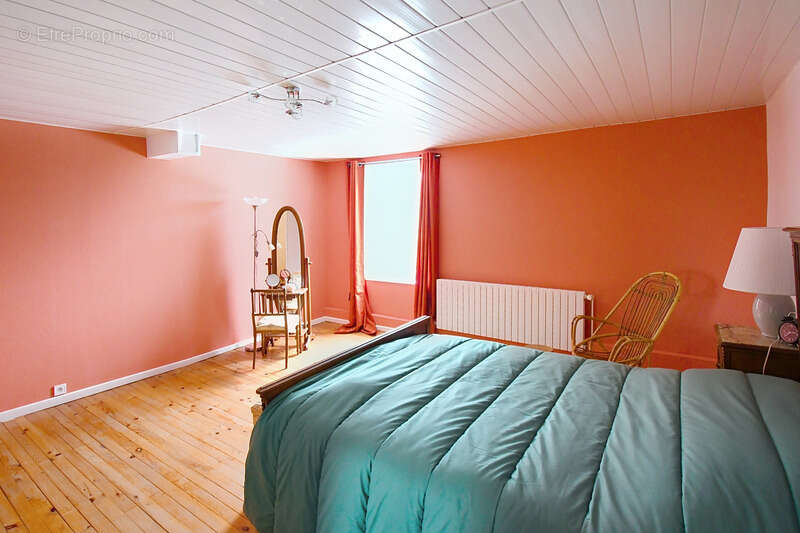 Maison à LEXY