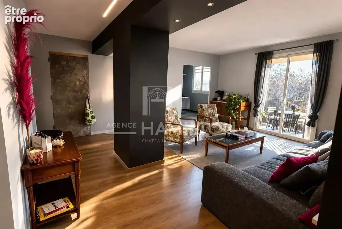 Appartement à VALBONNE