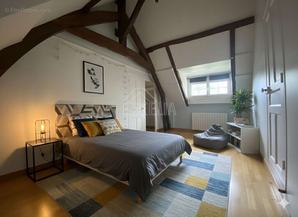 Maison à JOUY-MAUVOISIN