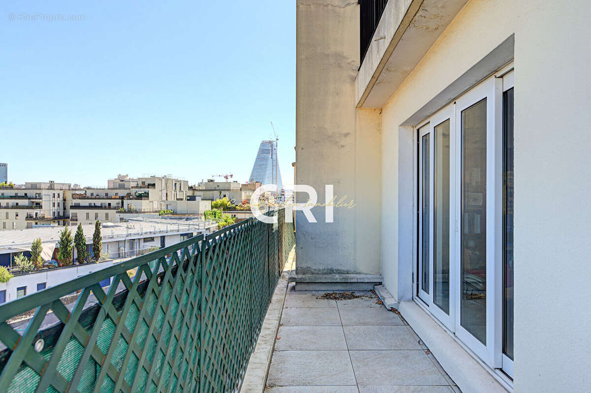 Exclusivite - félix faure bel appartement 3 pieces - veranda terrasse - balcon sans vis-à -vis - photo 3