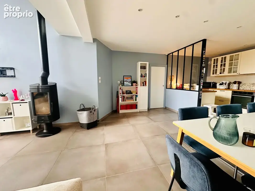 Coup de coeur assuré pour ce charmant triplex - Les Cotes D'arey  - 4 pièces -104 m2 - photo 5