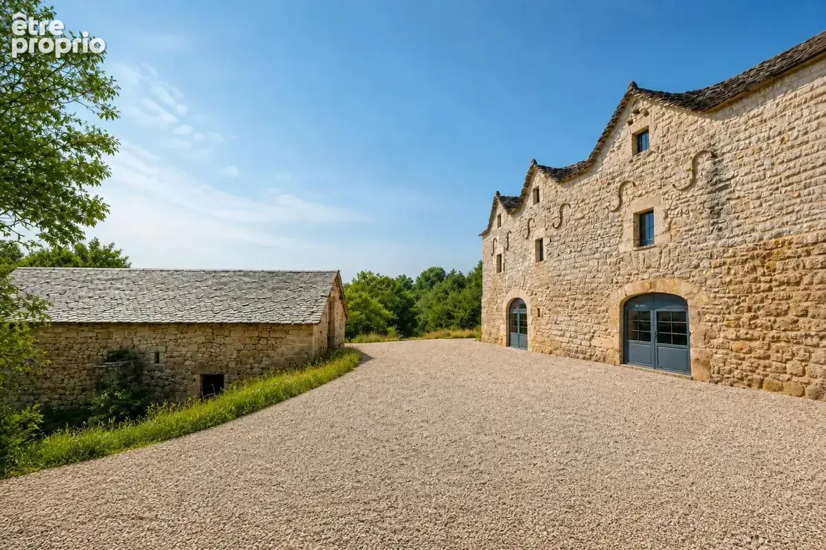 Maison de 11 pièces de 185 m² + 335 m2 de dépendance à La Tieule - photo 25
