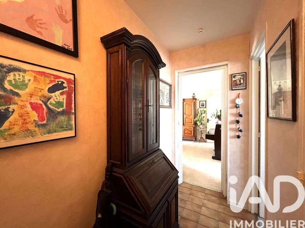 Photo 3 - Appartement à IVRY-SUR-SEINE