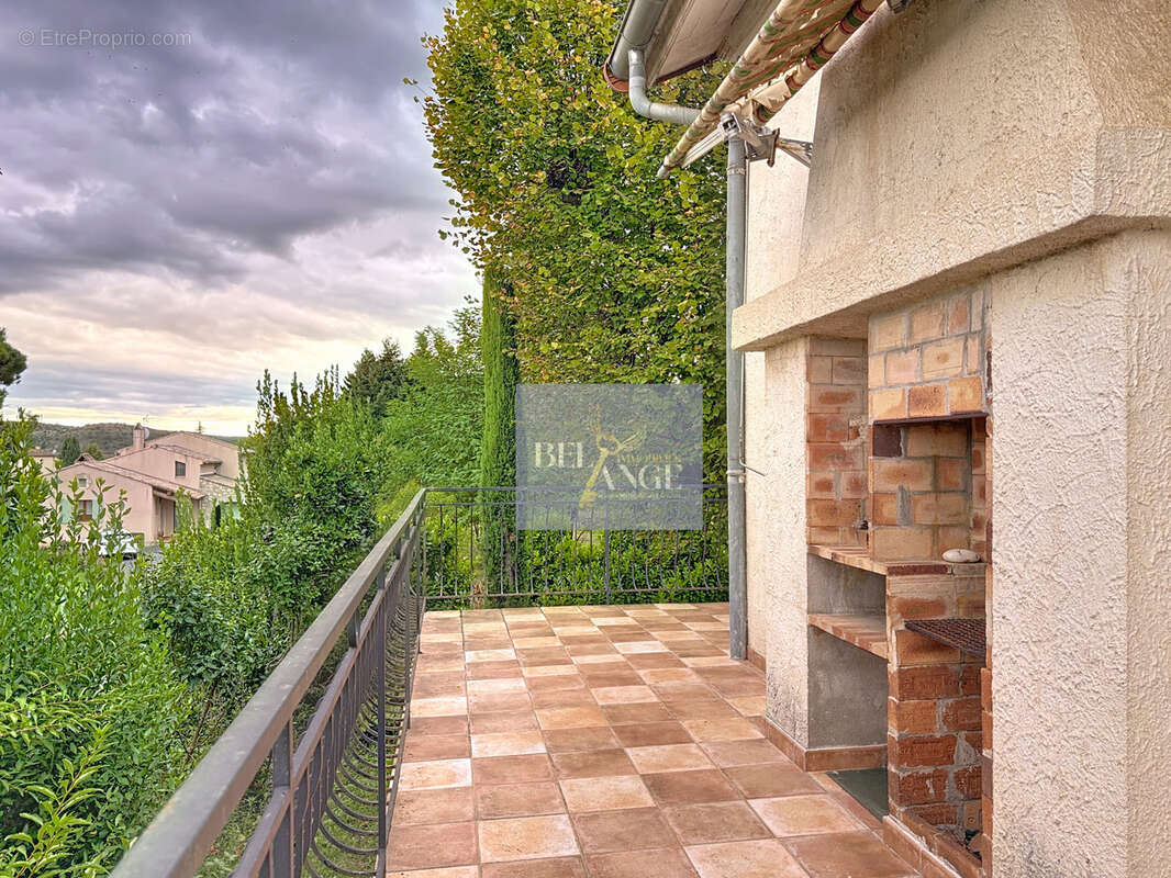 Maison à LAURAC-EN-VIVARAIS