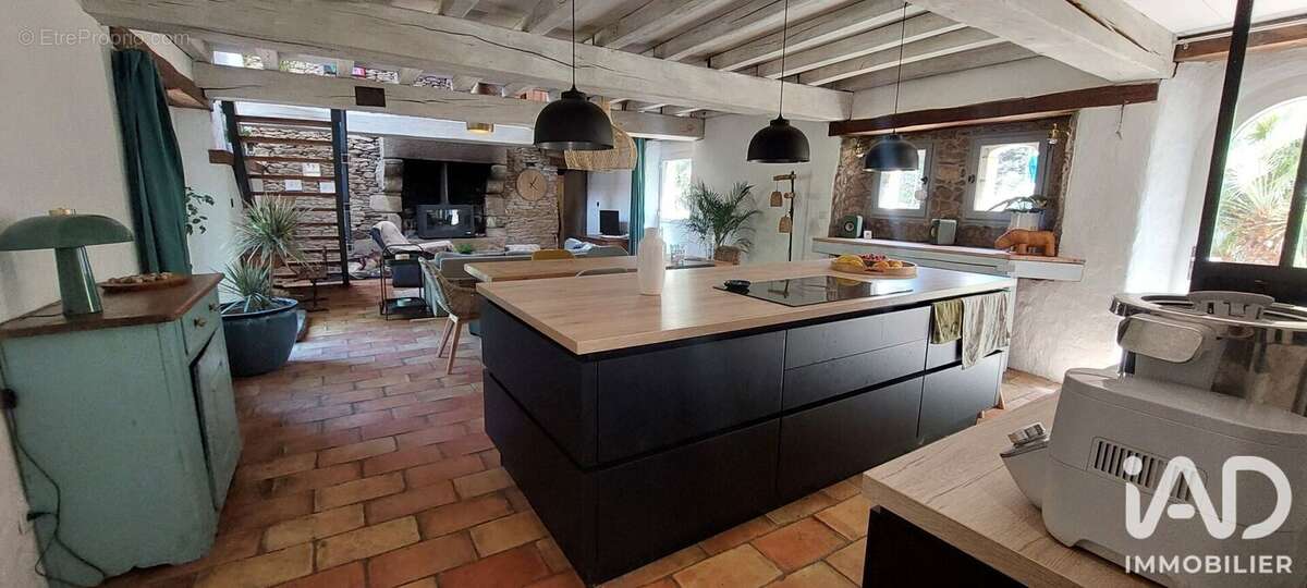 Maison 190 m² à Guerande  - photo 5