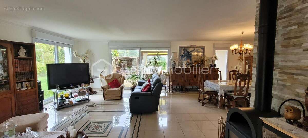 Maison à MALESHERBES