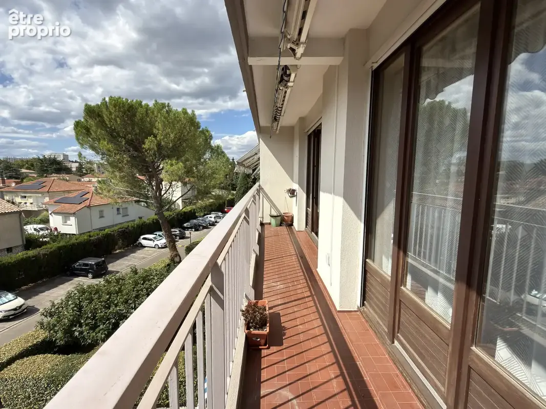 Nîmes Costiere   T5 traversant 112 m2 + garage, parking, cave   Parc & piscine - photo 11