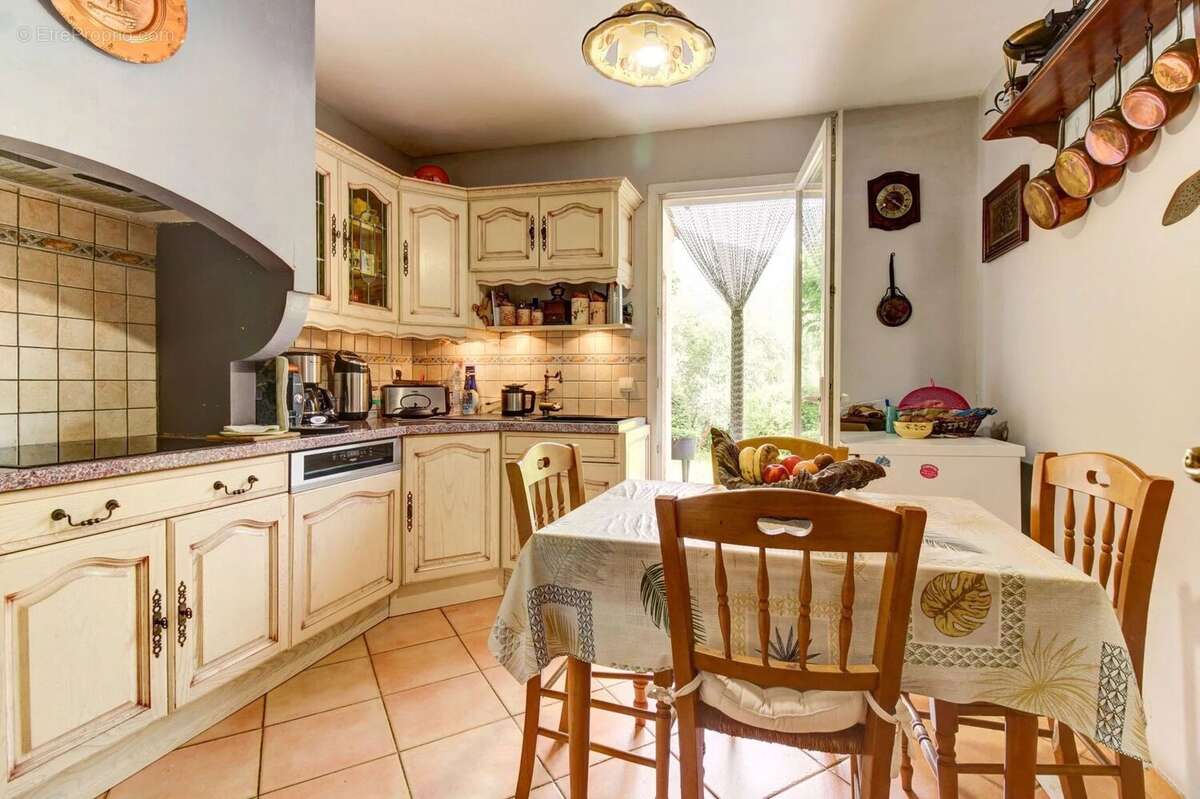Maison à ROQUESTERON
