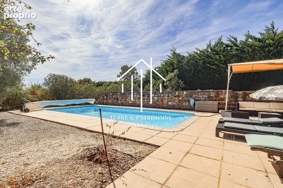 Maison de plain-pied avec piscine sur 2 500 m² de terrain constructible – Vinezac - photo 3