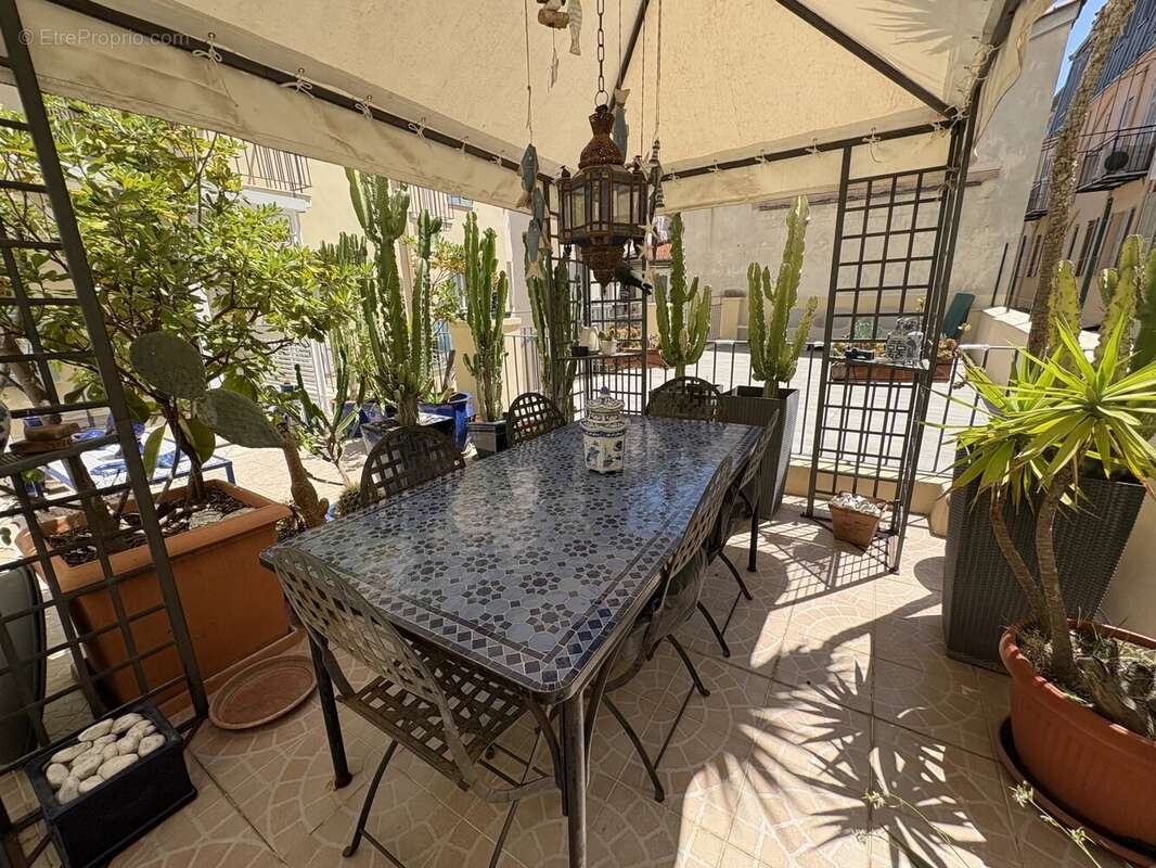 Appartement à NICE