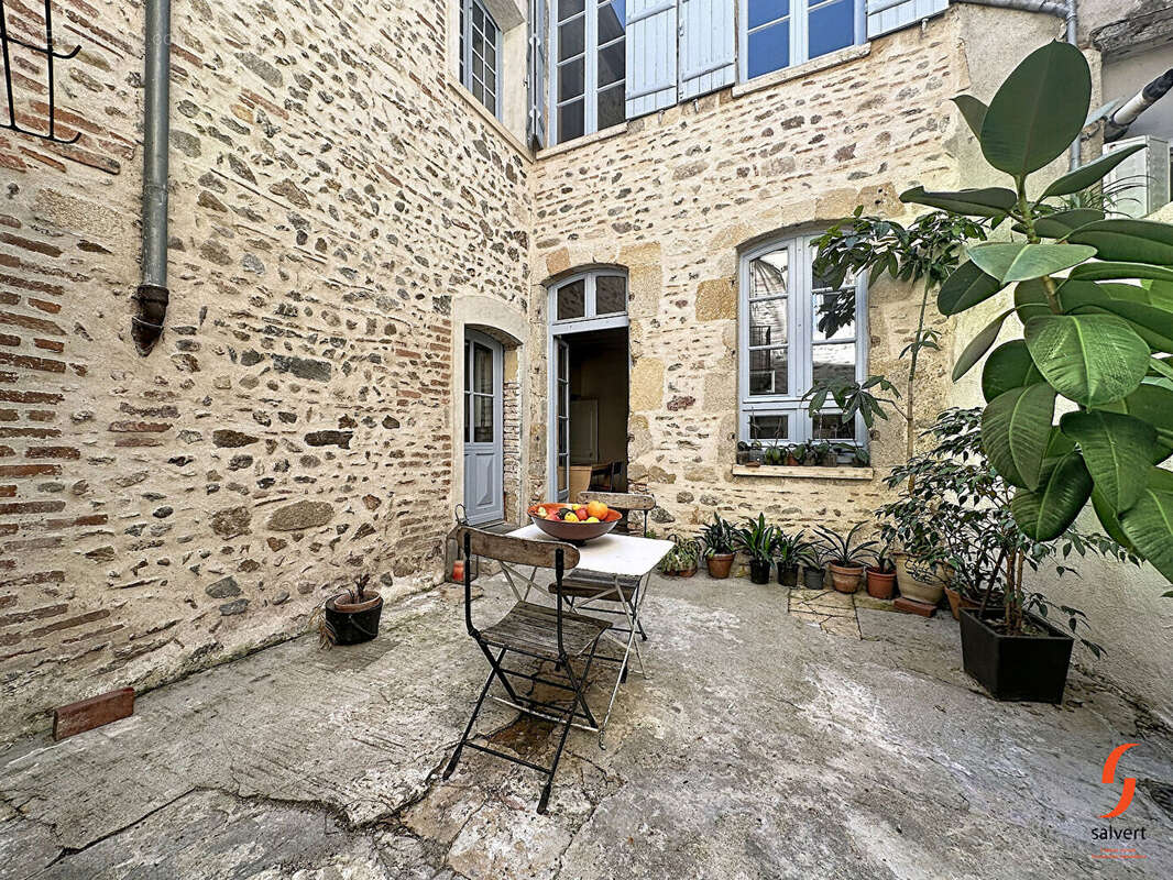 A Vendre, Maison 4 chambres et un bureau. - photo 2