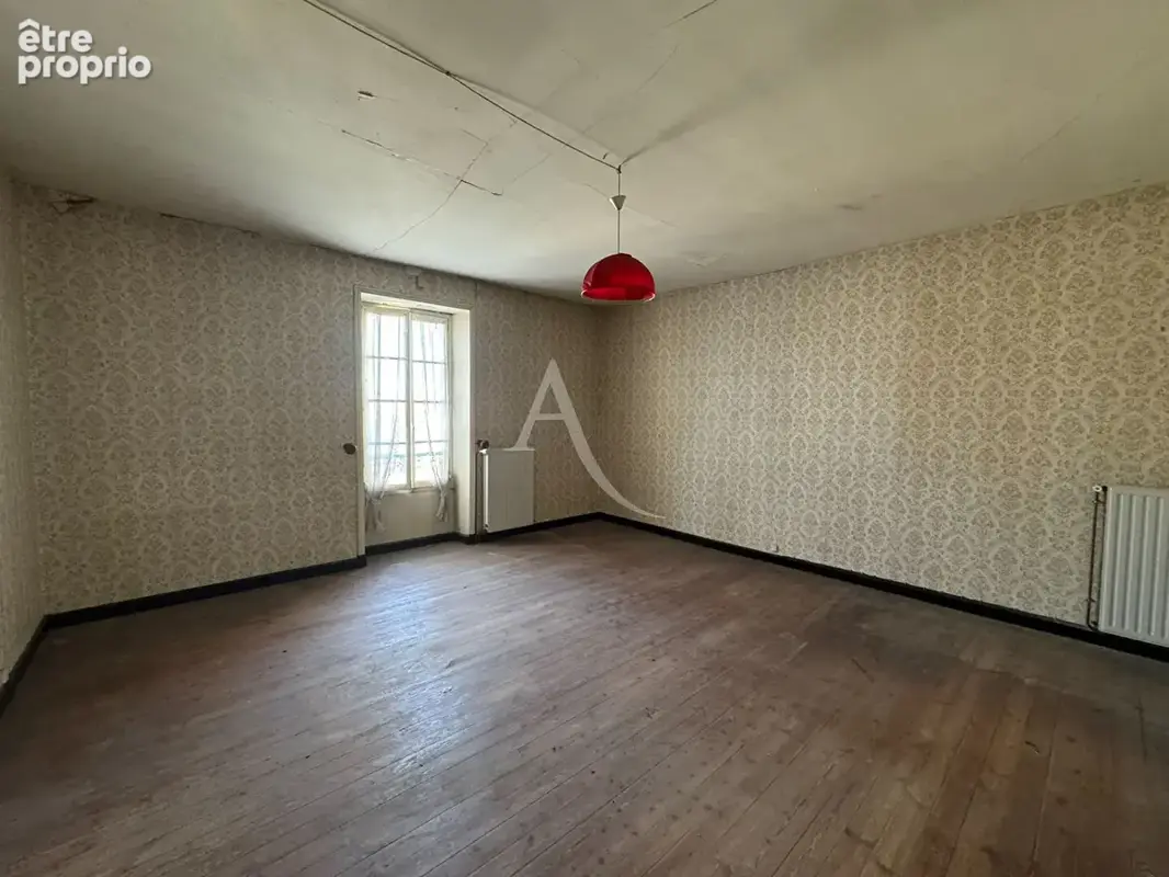 Maison 12 pièces - Nalliers - 5 chambres - photo 10