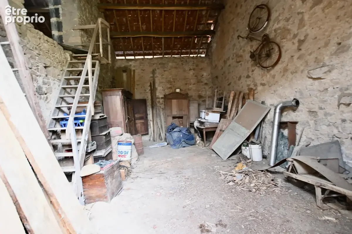 Quarré-les-tombes   maison avec dépendances et terrain - photo 14