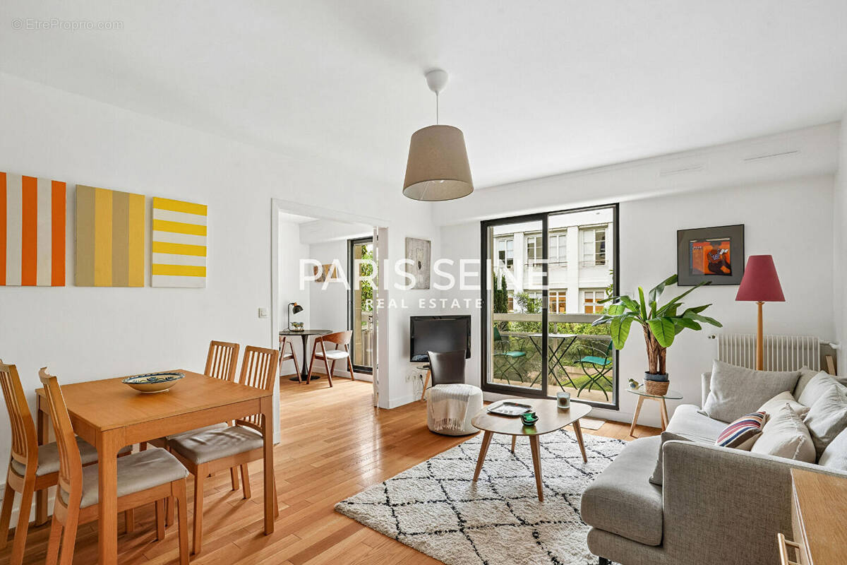 Appartement à PARIS-6E