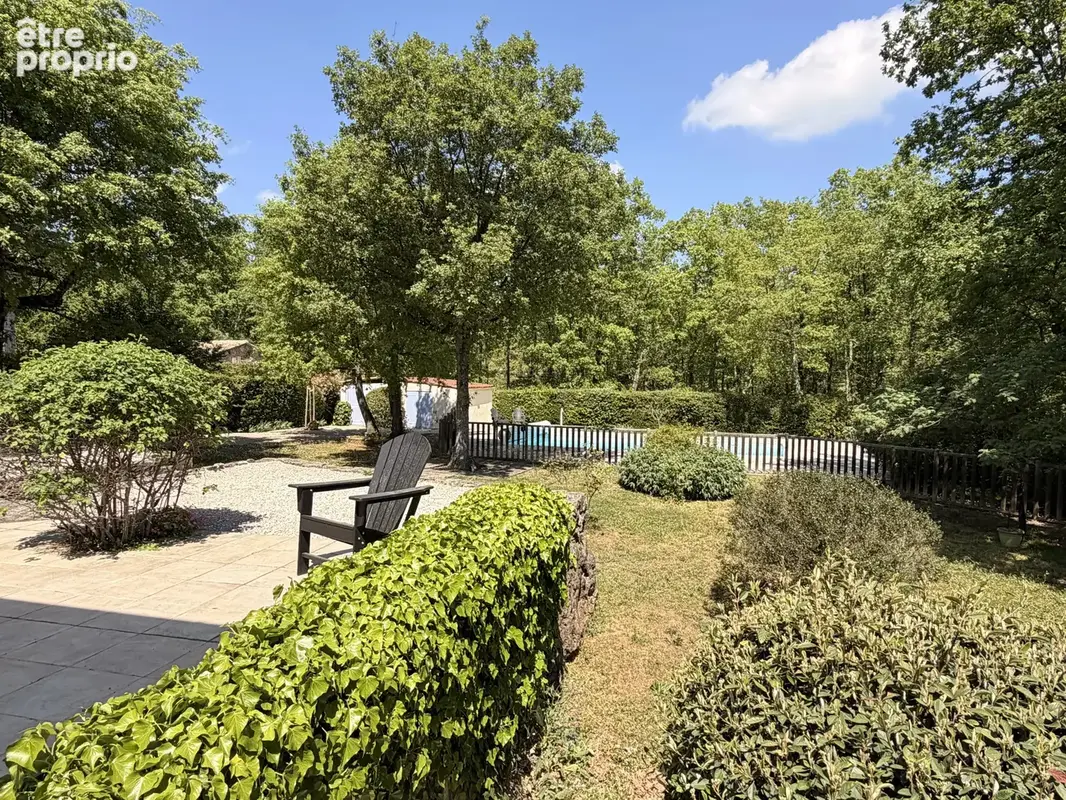 Très agréable villa avec piscine - photo 12