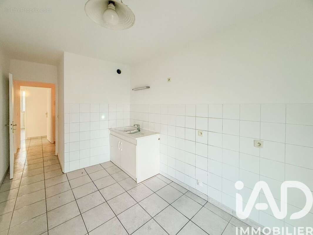 Photo 2 - Appartement à BRIVE-LA-GAILLARDE
