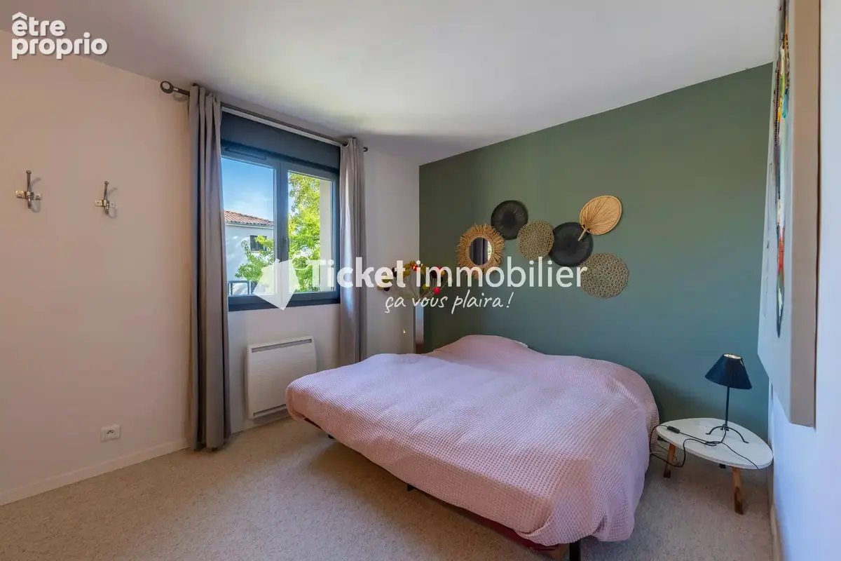 Villa 7 pièces de 304,16m2 avec piscine, carport hors couloir aérien - photo 30