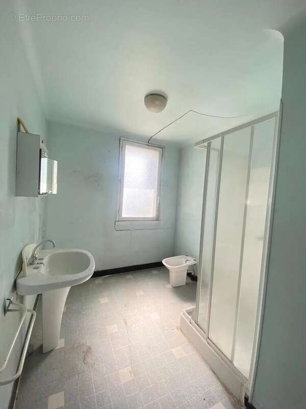 Maison à VILLENEUVE-MINERVOIS