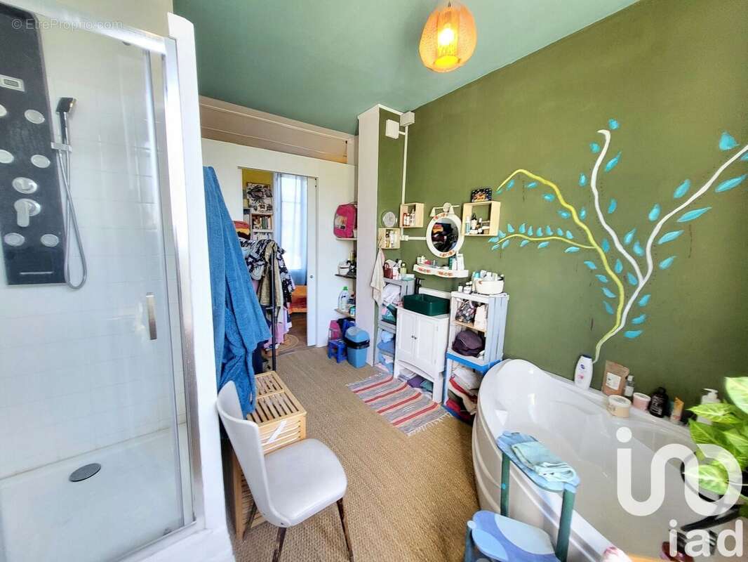 Photo 4 - Maison à BETZ-LE-CHATEAU