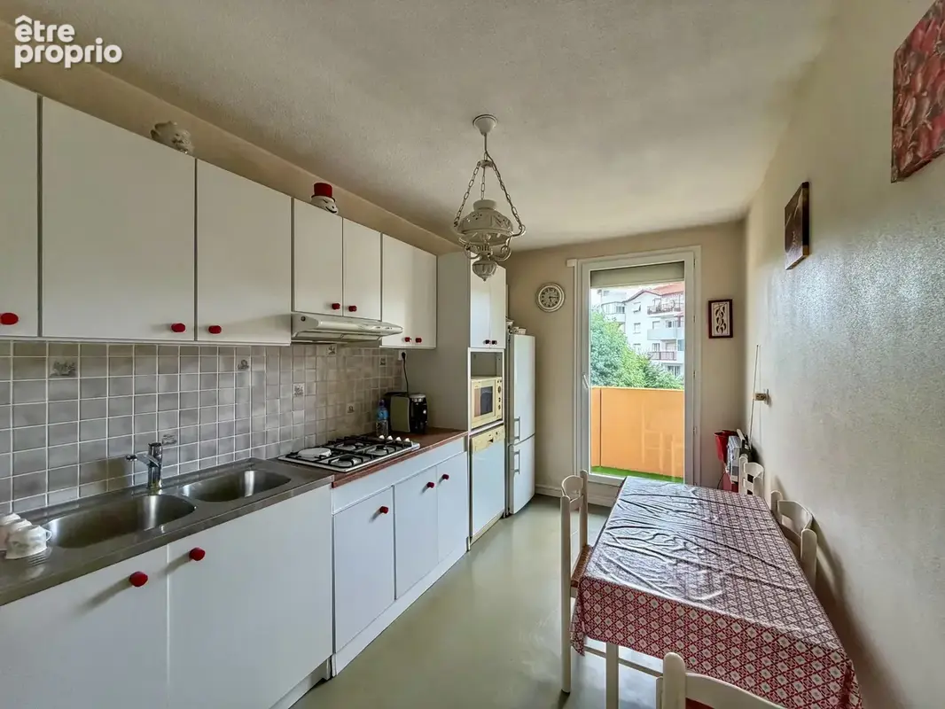 Appartement T3 avec terrasse couverte à Bayonne - photo 8