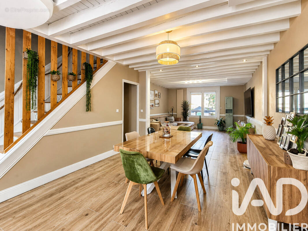 Photo 1 - Maison à CHARLEVILLE-MEZIERES