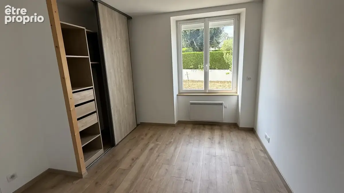 Maison en pierre rénovée avec terrain attenant - photo 10