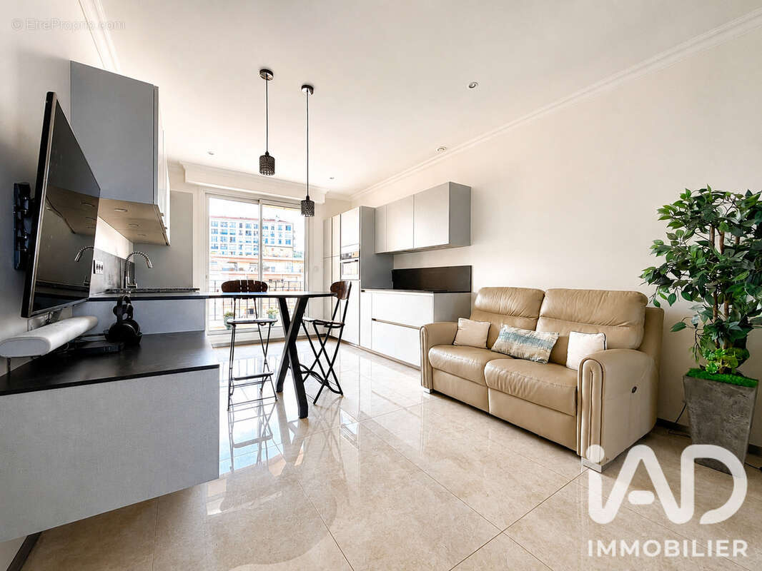 Appartement 97 m² à Nice  - photo 5