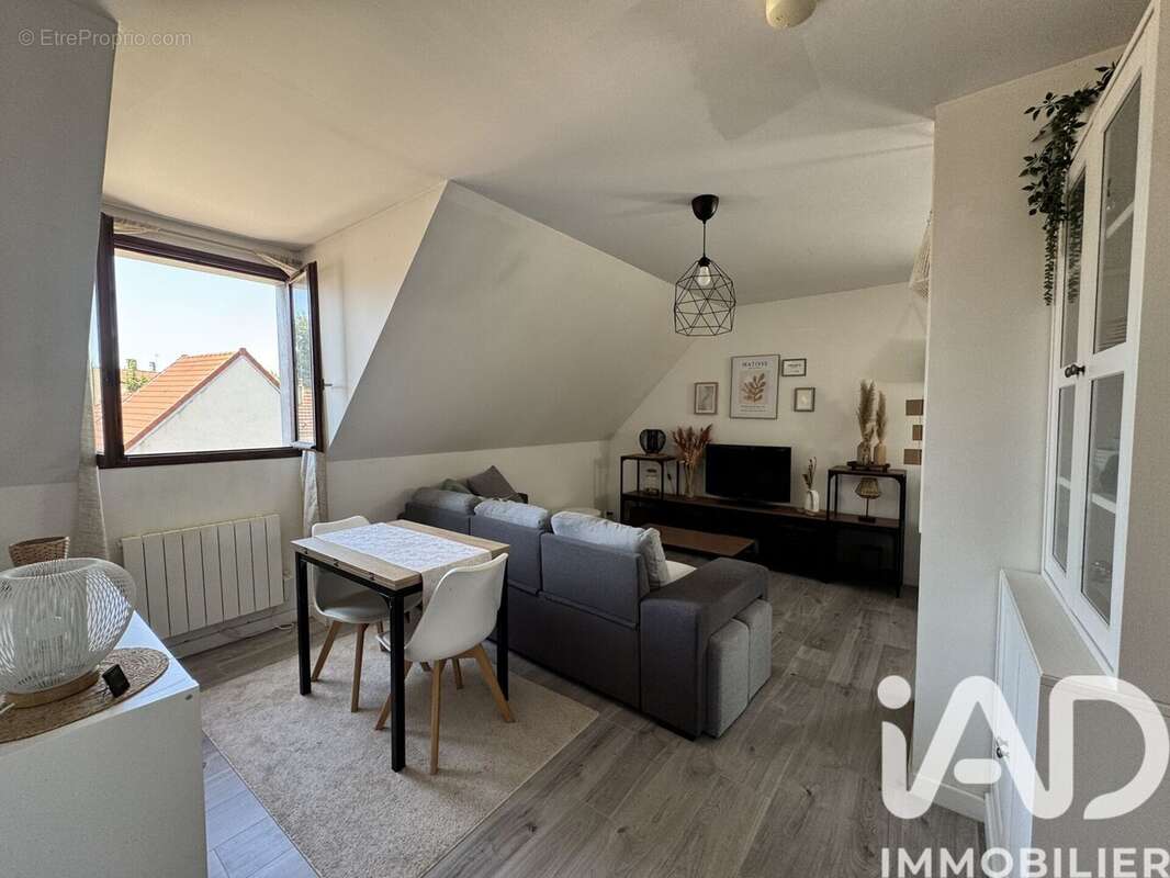 Photo 9 - Appartement à PRESLES-EN-BRIE