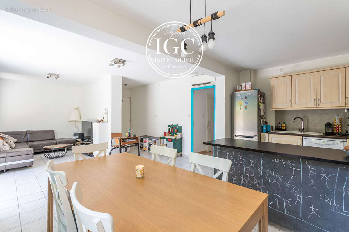 Appartement à MARIGNANE