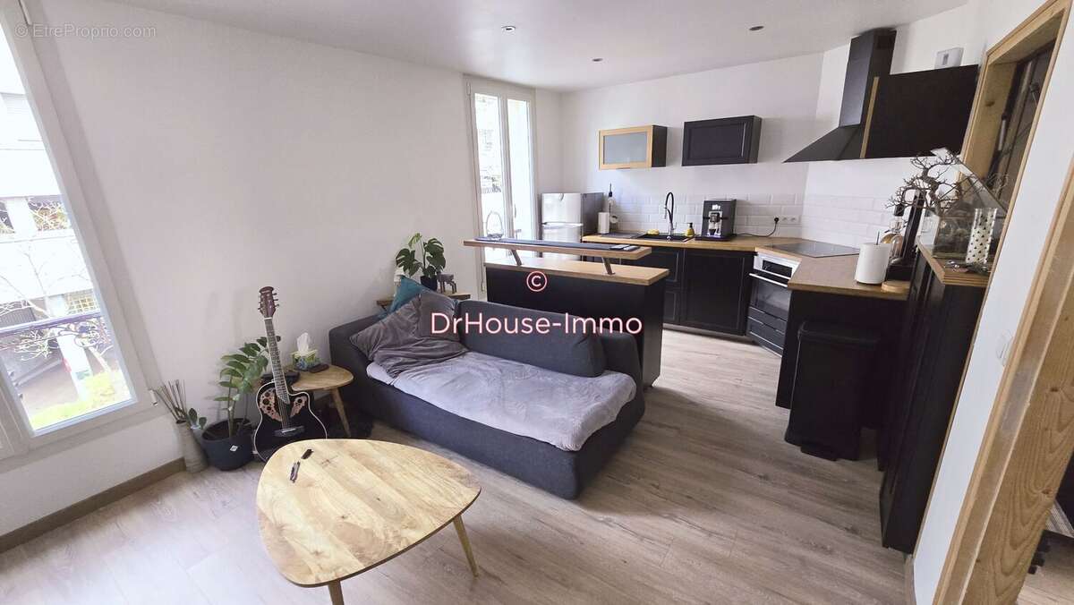 Appartement à SAINT-MAUR-DES-FOSSES