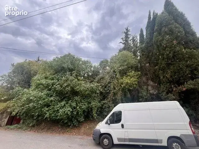 Photo Terrain à Grasse au prix de 250 000€
