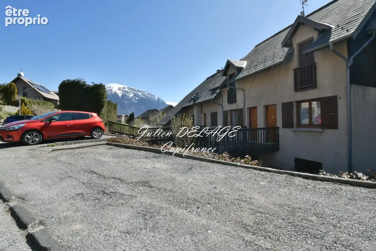 Appartement T2 bis plein sud, terrasse, parking – Entre lac et centre ville - photo 12