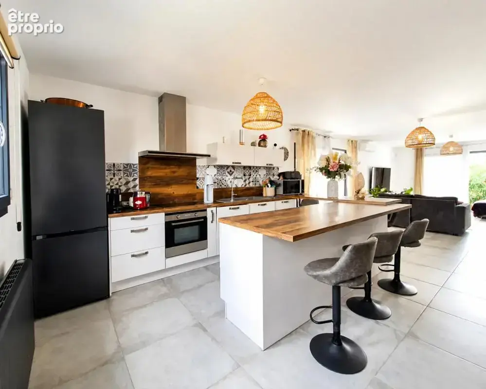 Maison 3 faces de plain-pied – 3 chambres – Jardin – Garage - photo 4