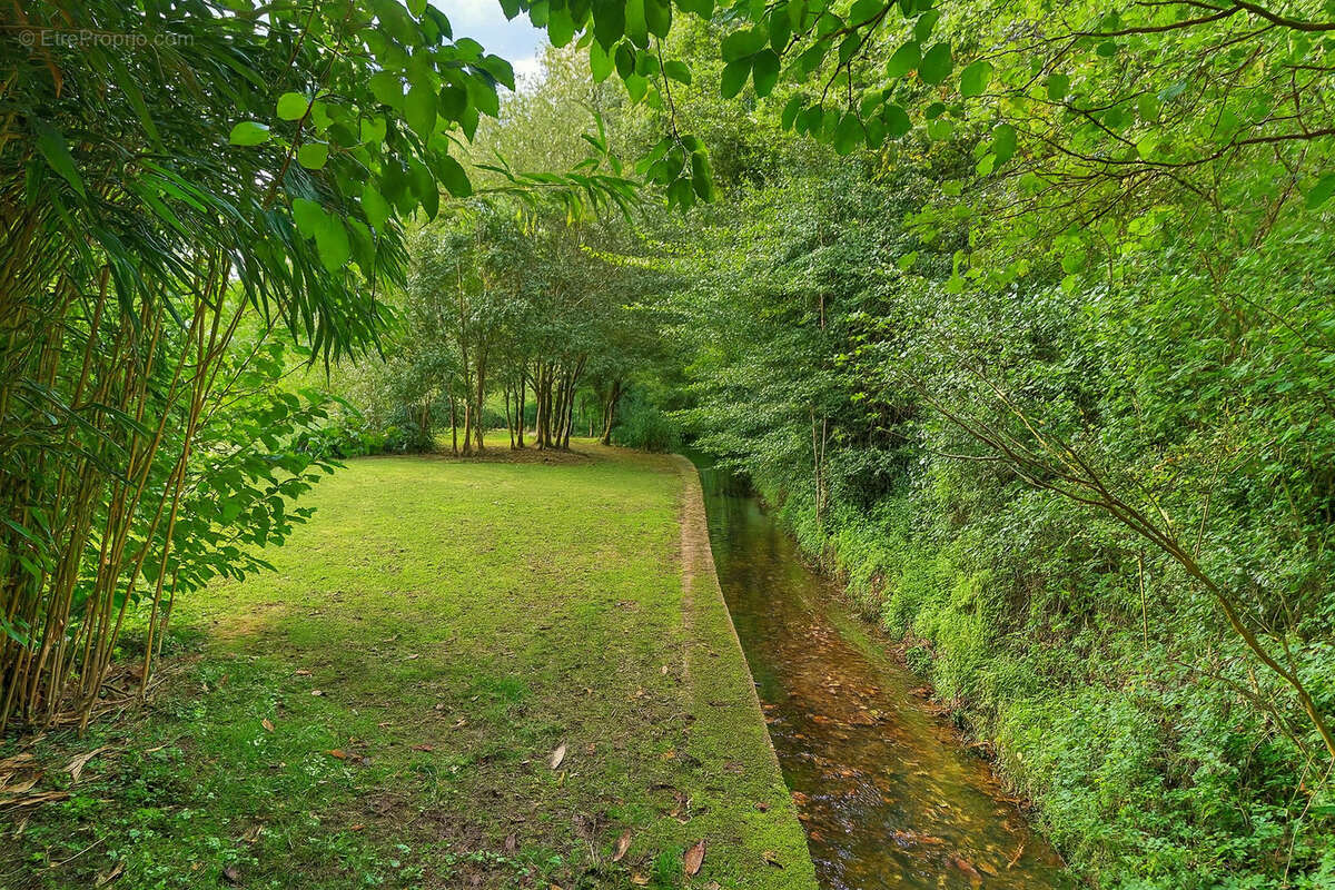 Maison à LANDIVISIAU