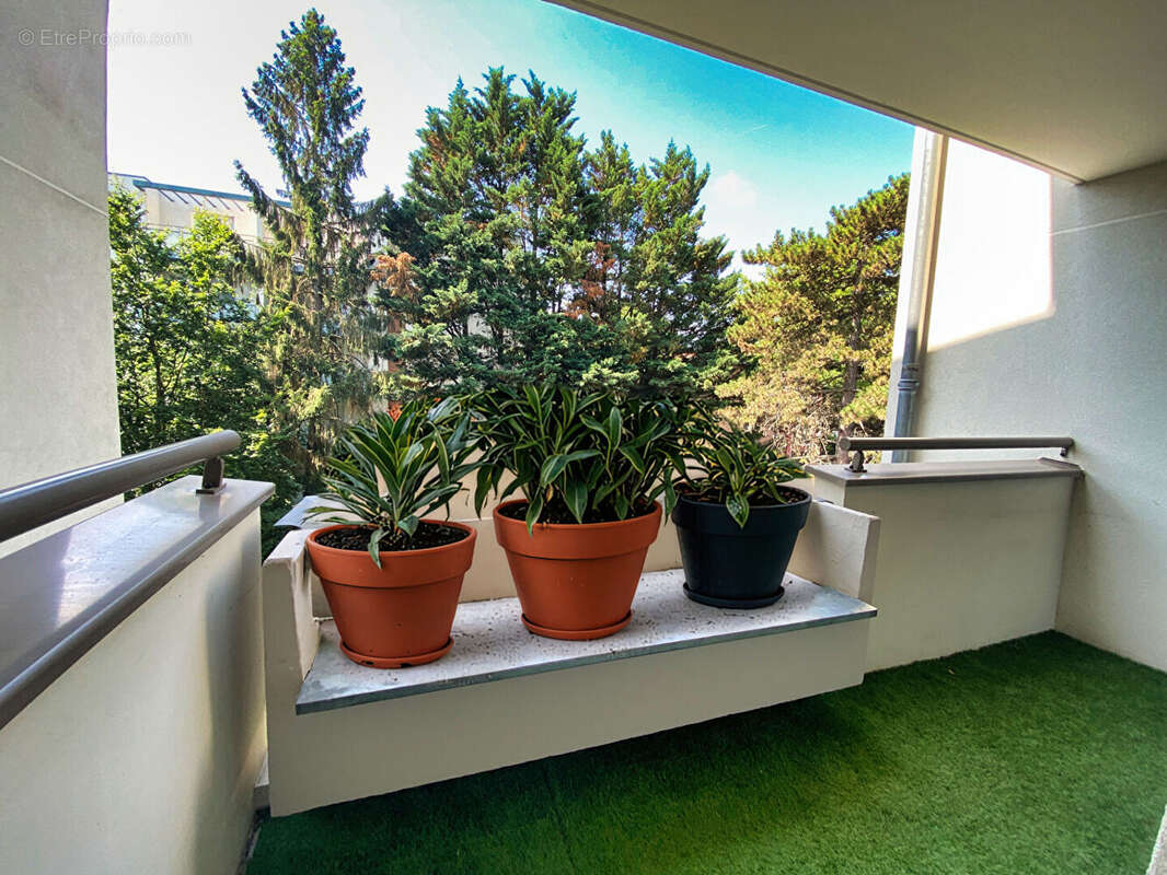 Appartement à TASSIN-LA-DEMI-LUNE