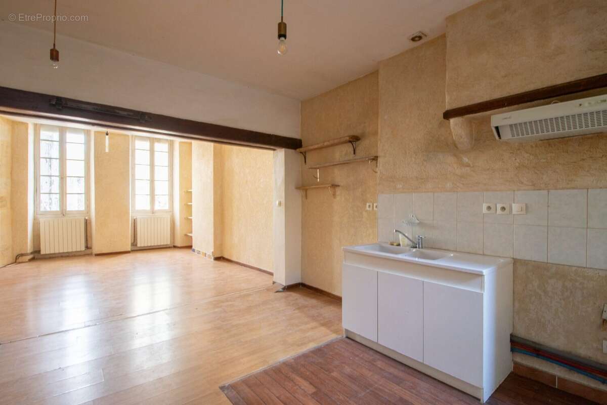 Appartement 59 m² à Bordeaux  - photo 2
